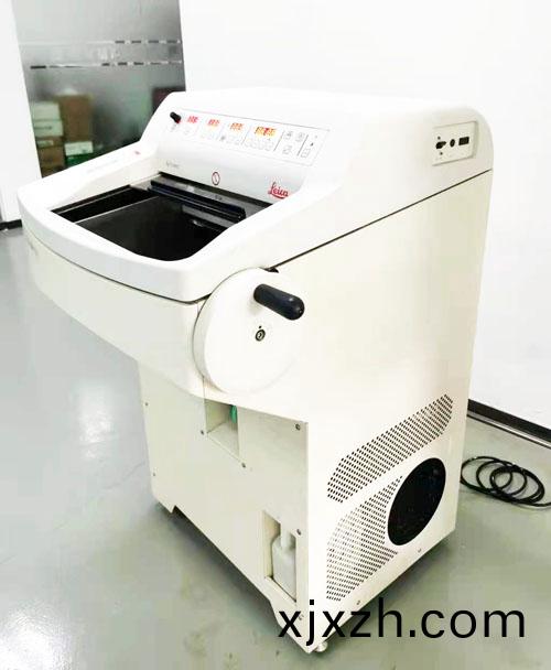 1619408774781719.jpg leicacm1950b.jpg