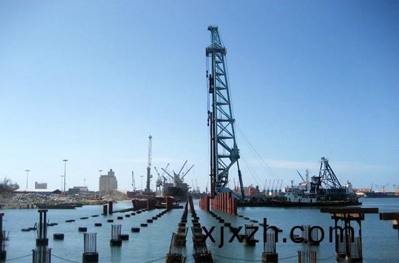 中交(jiao)四(si)航跼安(an)哥(ge)拉洛(luo)比(bi)託(tuo)港(gang)碼(ma)頭(tou)混凝土(tu)降溫工(gong)程(cheng)